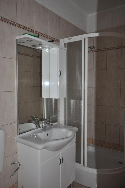 Apartments Majda ウマグ エクステリア 写真